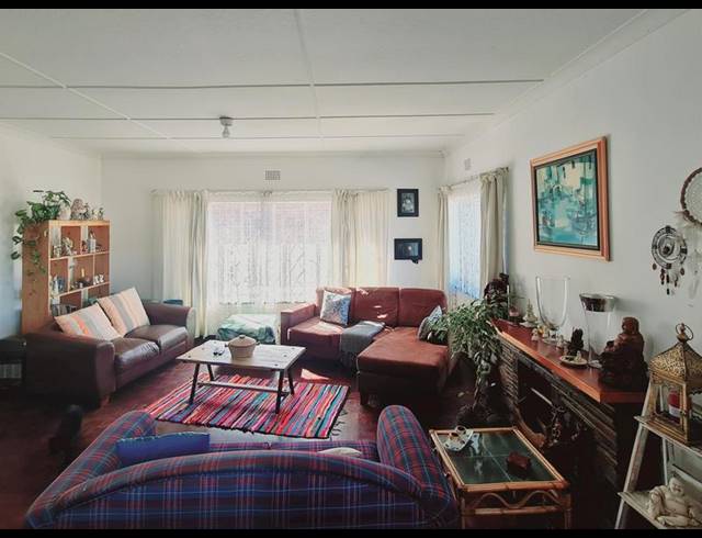 3 BEDROOM PROPERTY TO RENT IN SUNNYRIDGE